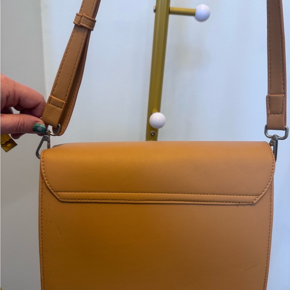 Pixie Mood Camel Crossbody Bag - Picture 9 of 10